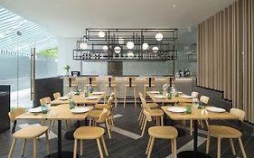 Jonox Phuket Karon Hotel