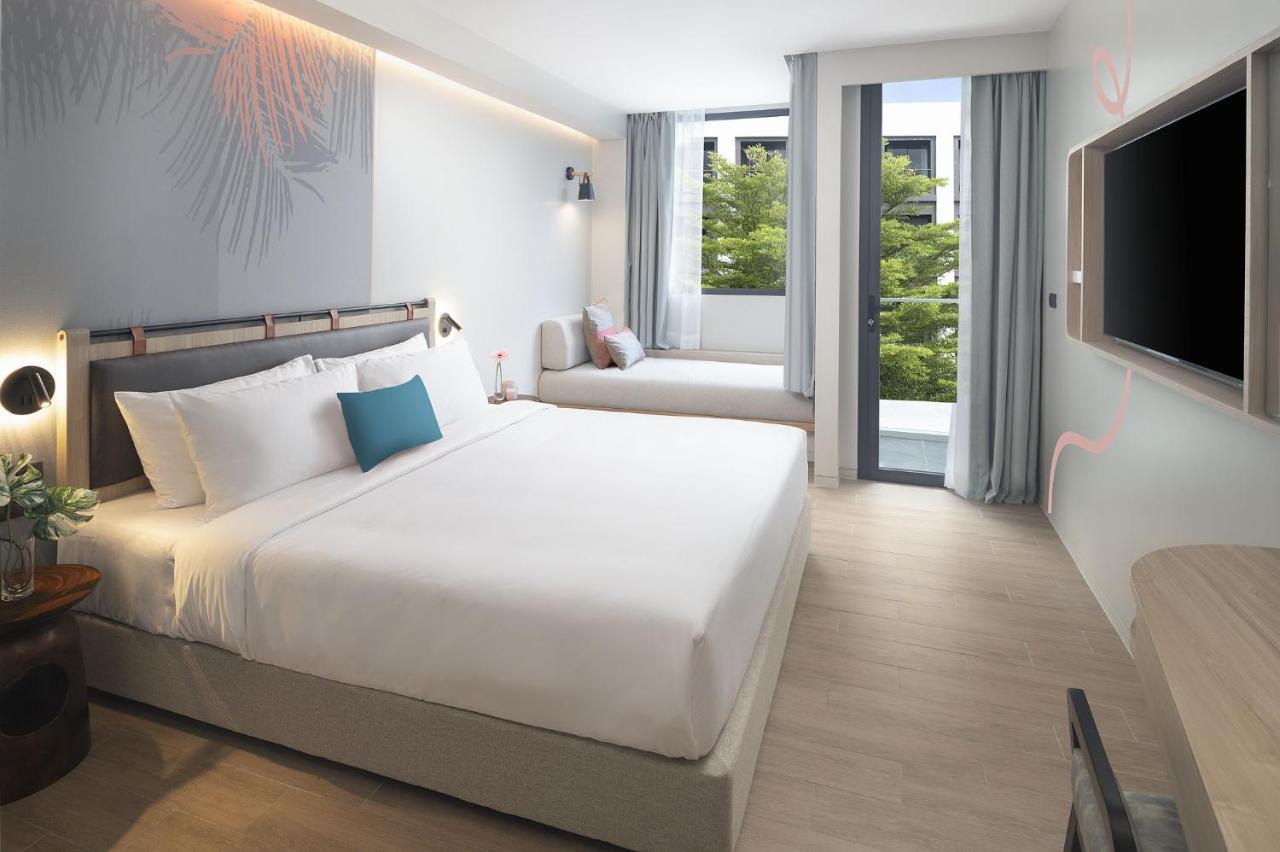 Jonox Phuket Karon Hotel Esterno foto
